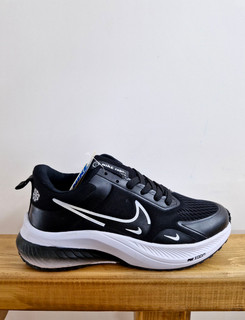 کفش رانینگ مردانه و زنانه Nike مشکی